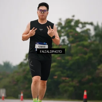 Runner Photo 7436789