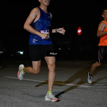 Runner Photo 7436796