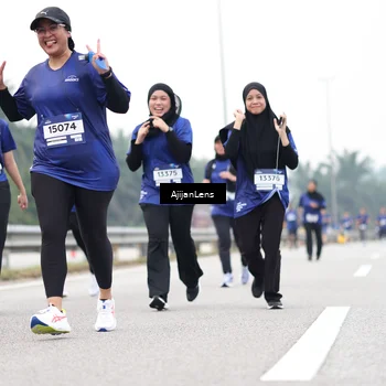 Runner Photo 7436807