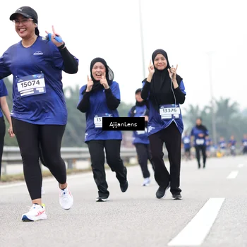 Runner Photo 7436820
