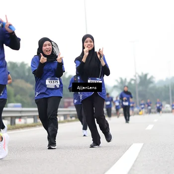 Runner Photo 7436821