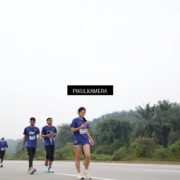 Runner Photo 7436844