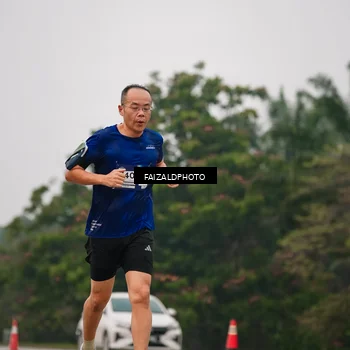 Runner Photo 7436861