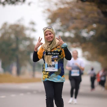Runner Photo 7436862