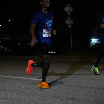 Runner Photo 7436865
