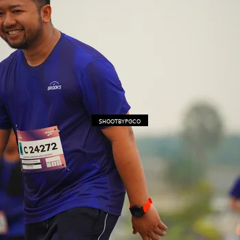 Runner Photo 7436875