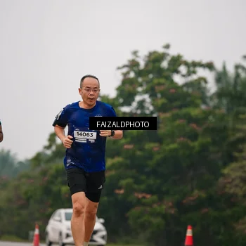 Runner Photo 7436880