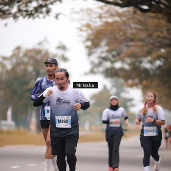 Runner Photo 7436884
