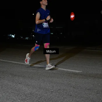 Runner Photo 7436890