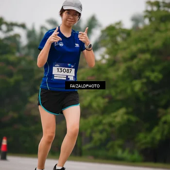 Runner Photo 7436910
