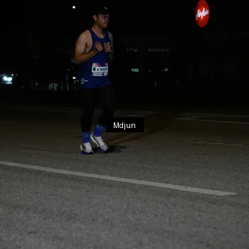 Runner Photo 7436936