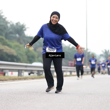 Runner Photo 7436946