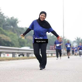 Runner Photo 7436951