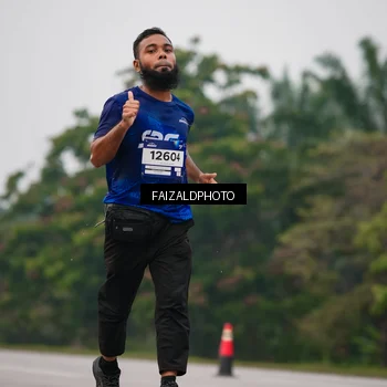 Runner Photo 7436956