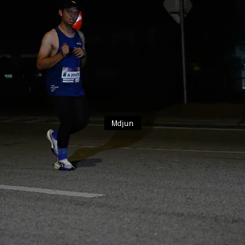 Runner Photo 7436962