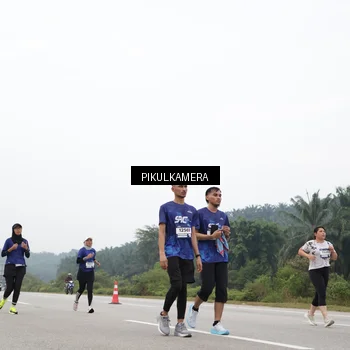 Runner Photo 7436963