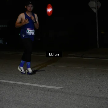 Runner Photo 7436981