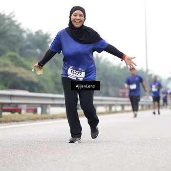 Runner Photo 7436984