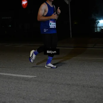 Runner Photo 7436987