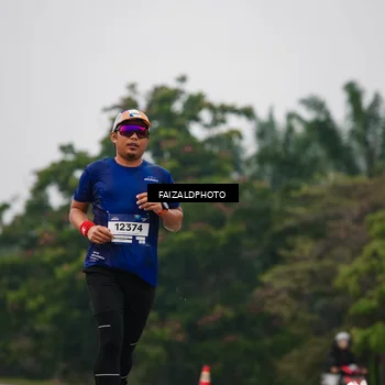 Runner Photo 7437006