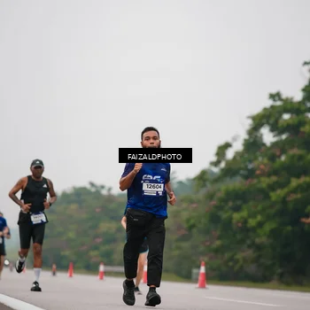 Runner Photo 7437007
