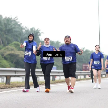 Runner Photo 7437022