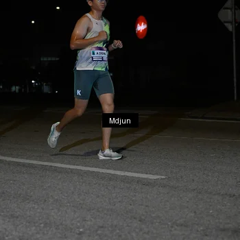 Runner Photo 7437024