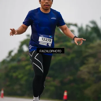 Runner Photo 7437031