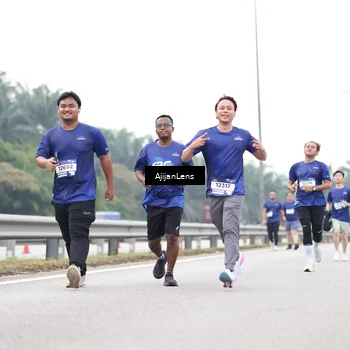 Runner Photo 7437032