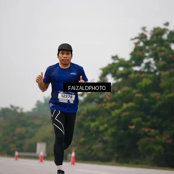 Runner Photo 7437051