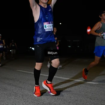 Runner Photo 7437052