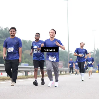 Runner Photo 7437058
