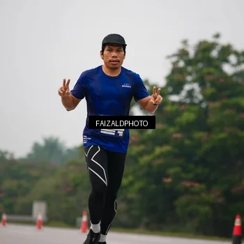 Runner Photo 7437059