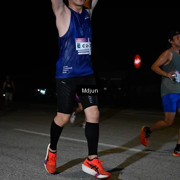 Runner Photo 7437063