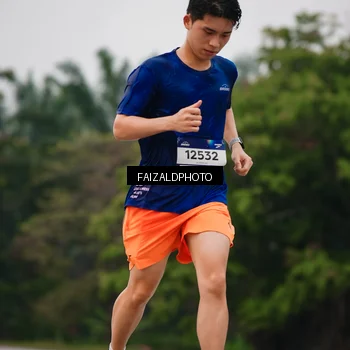 Runner Photo 7437064