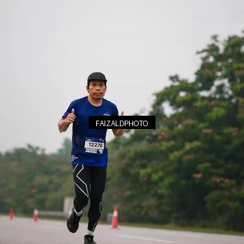 Runner Photo 7437071