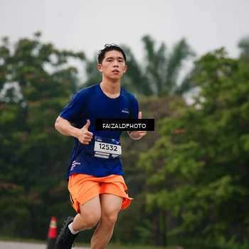 Runner Photo 7437088