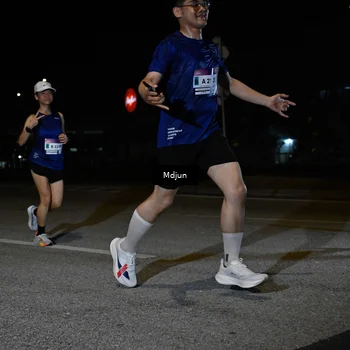 Runner Photo 7437092