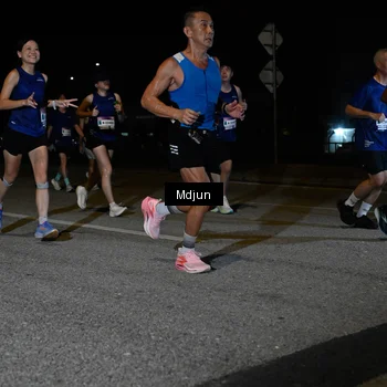 Runner Photo 7437129