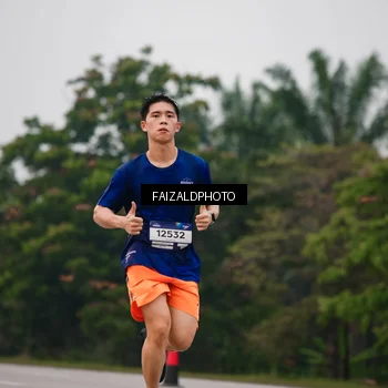Runner Photo 7437131