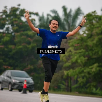 Runner Photo 7437144