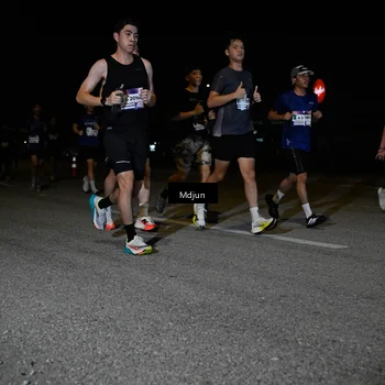 Runner Photo 7437147