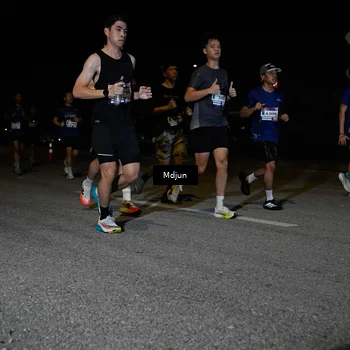 Runner Photo 7437159