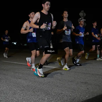 Runner Photo 7437161
