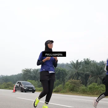 Runner Photo 7437164