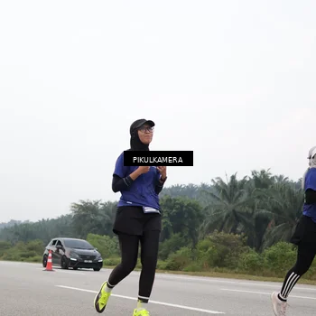Runner Photo 7437180