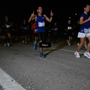 Runner Photo 7437187