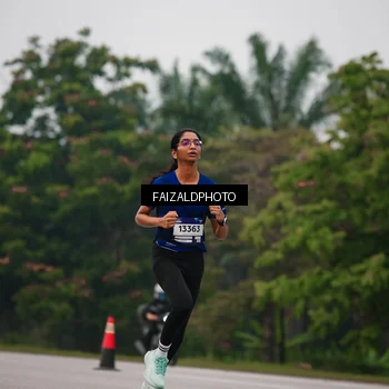 Runner Photo 7437195