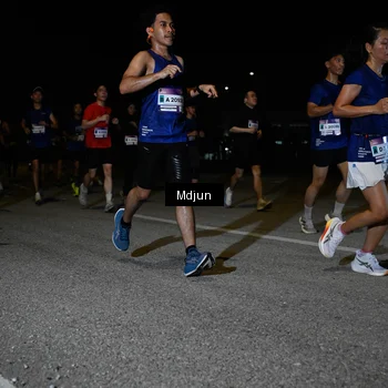 Runner Photo 7437197