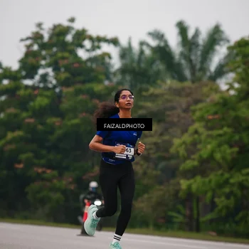 Runner Photo 7437214